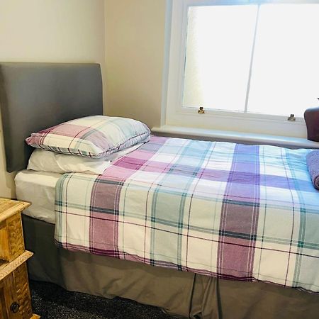 Bed For The Night, Close To Beach, Shops , Train St Leonards-on-Sea エクステリア 写真